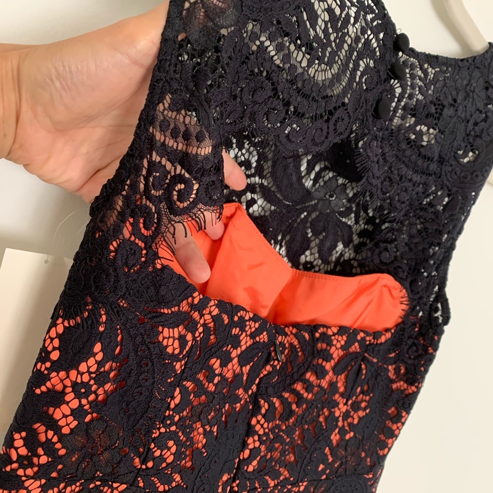 Shoshanna Lace Peplum Dress - Picture 4 of 6